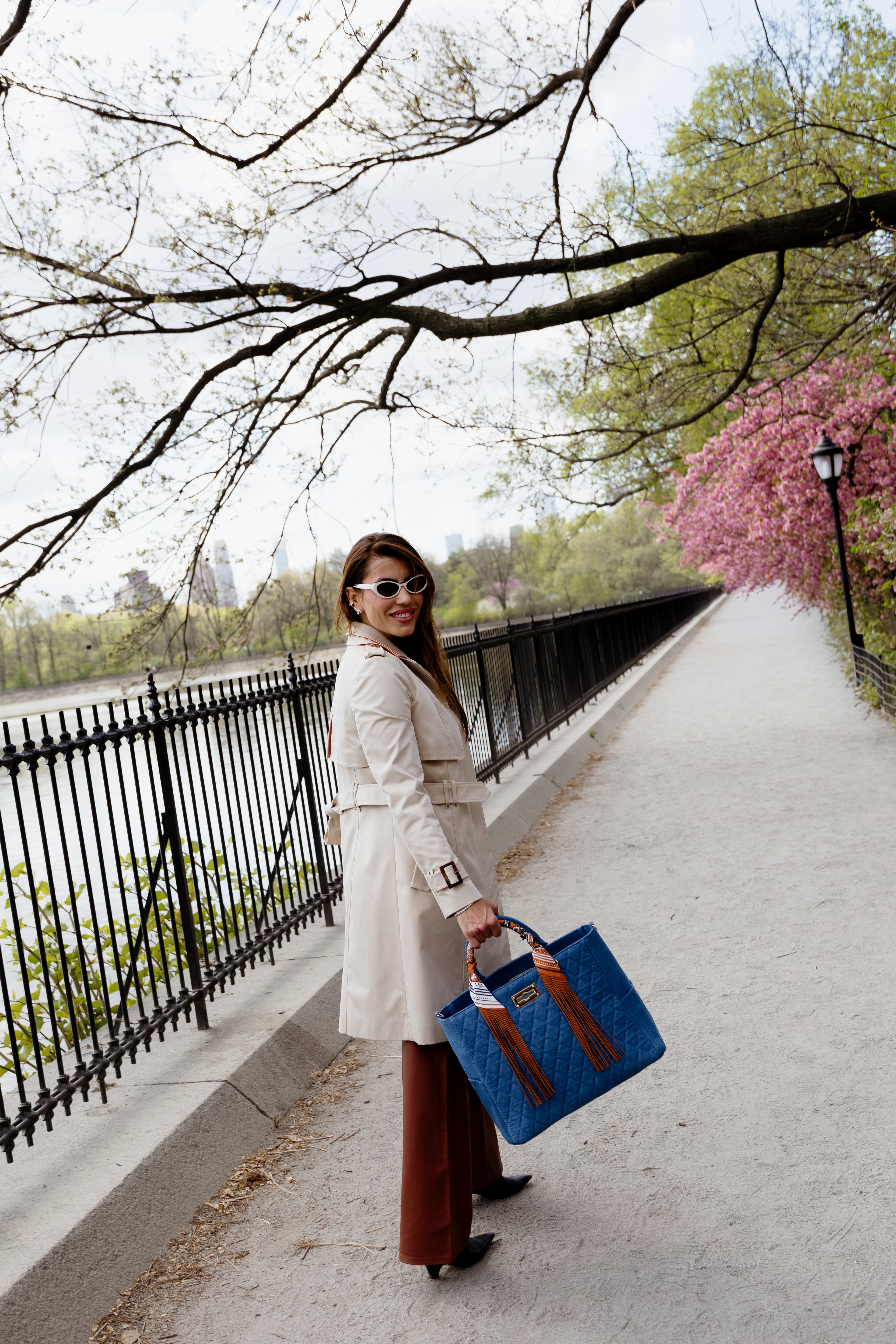 Chez La Mer Saint Tropez medium Bag in Dark Denim