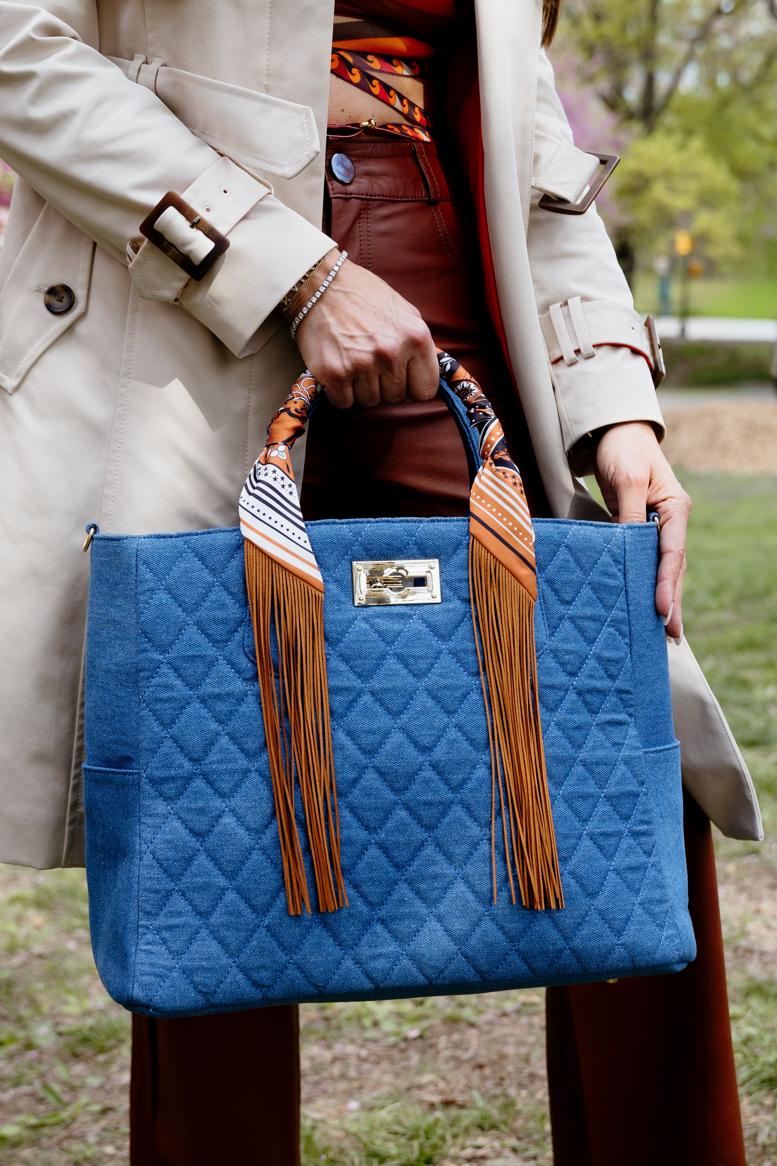 Medium Saint Tropez Bag in Dark Denim
